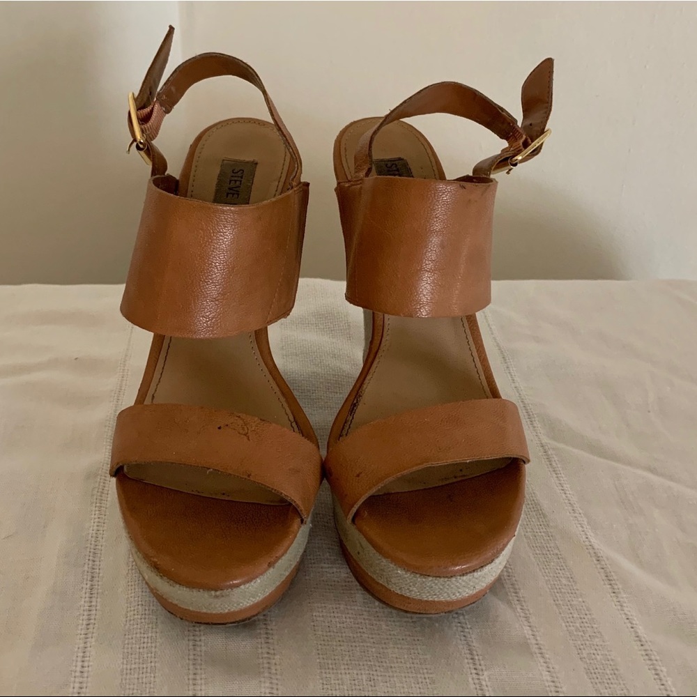 Steve Madden size 7 - Picture 2 of 5